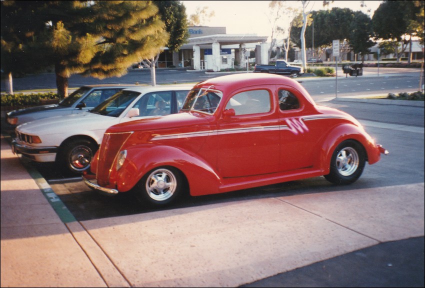 37 Coupe.jpg